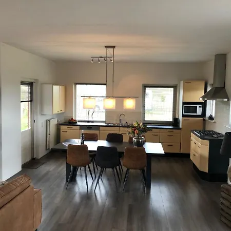 Vakantiewoning De Kei. Modern Achterhoeks Genot Vakantiehuis Lichtenvoorde